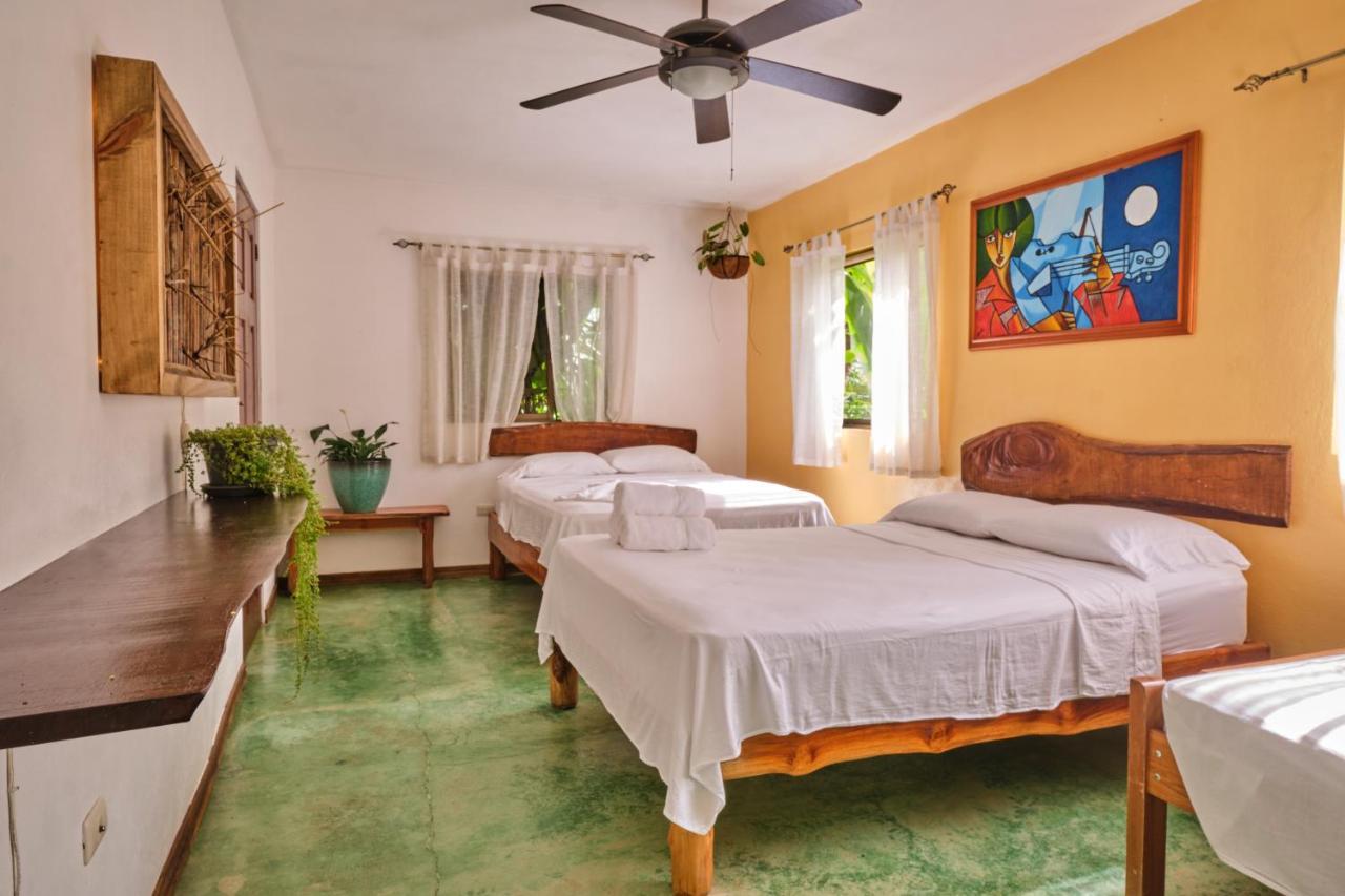 Villas Jacquelina Quepos Bagian luar foto