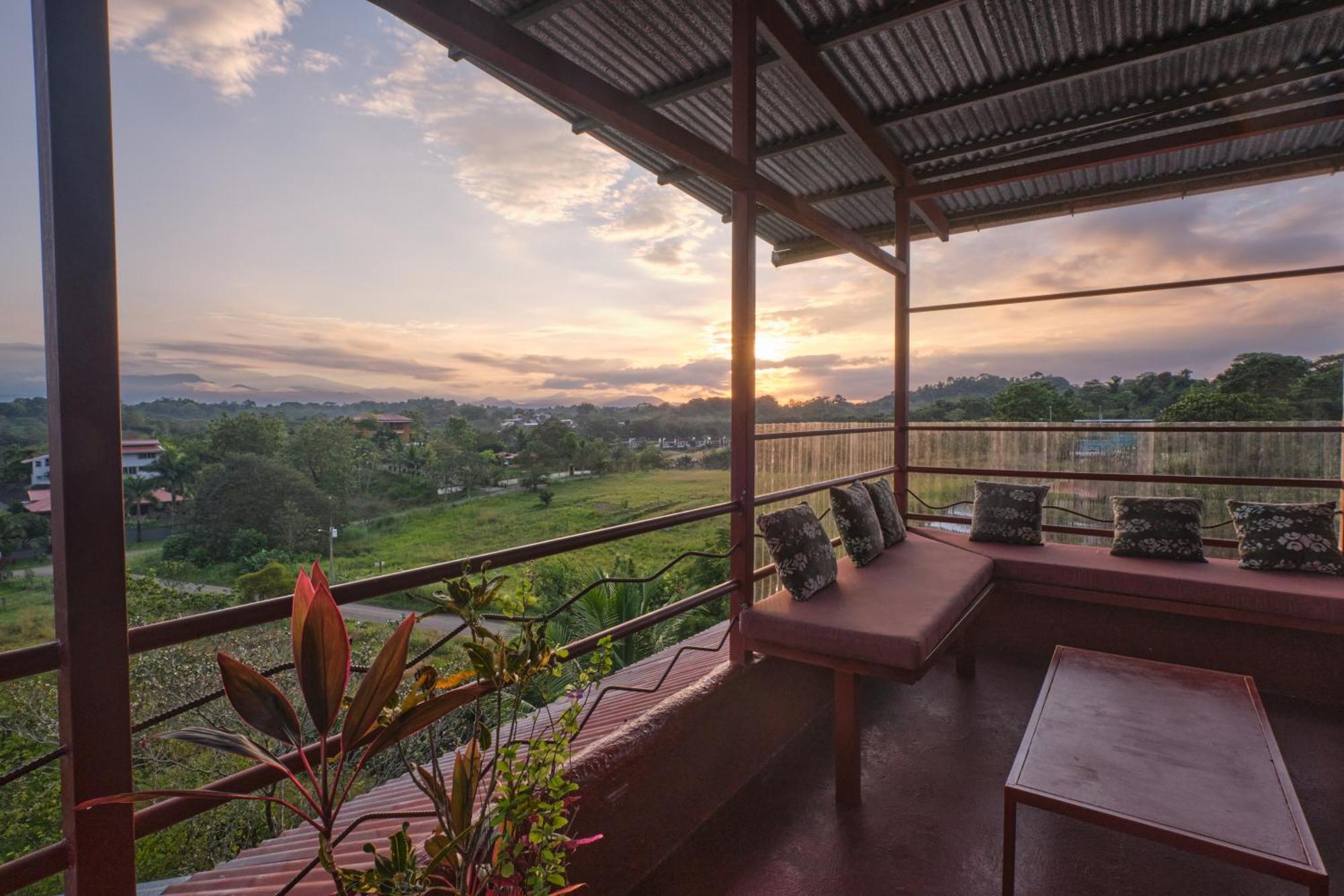 Villas Jacquelina Quepos Bagian luar foto