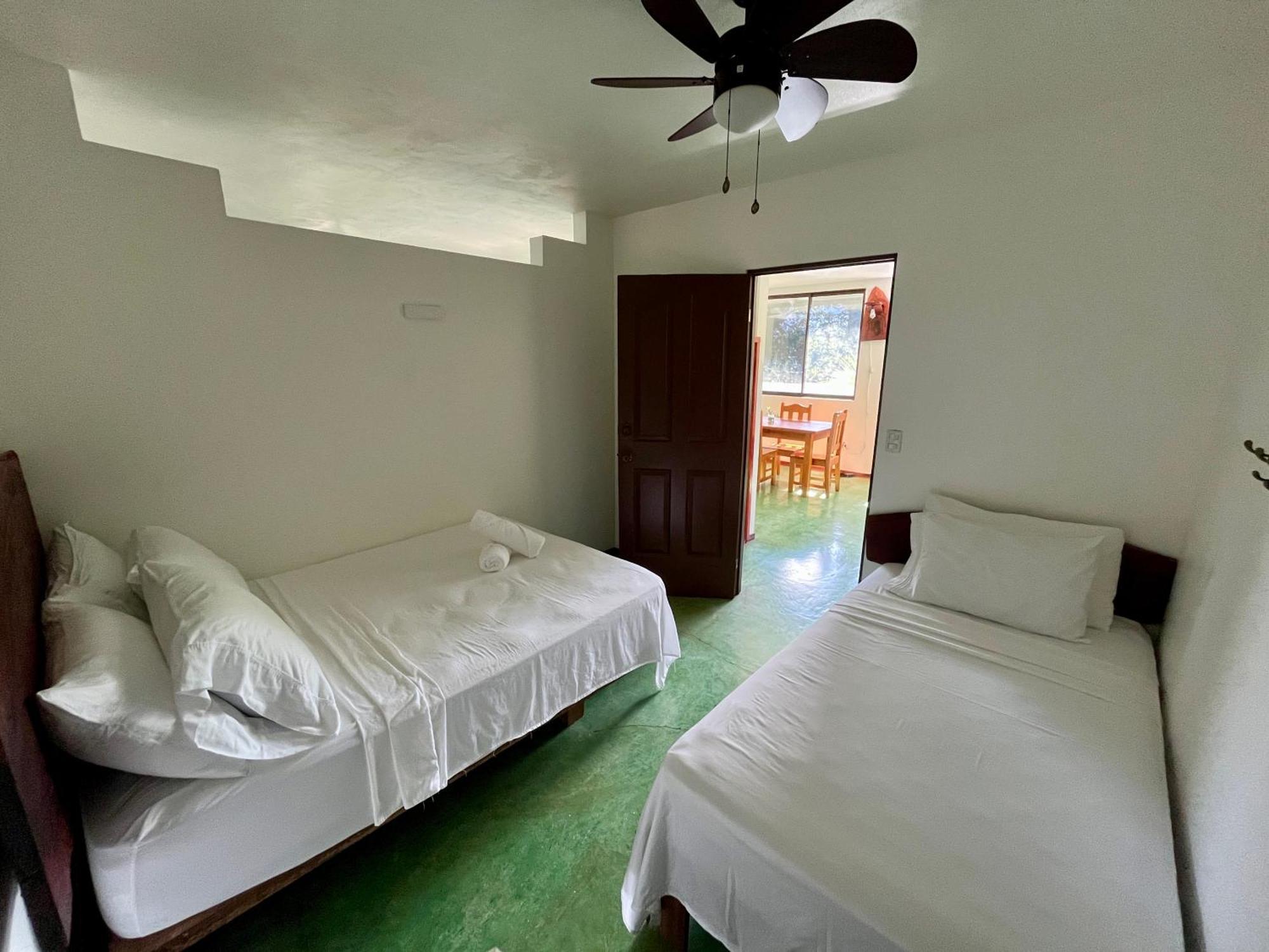 Villas Jacquelina Quepos Bagian luar foto